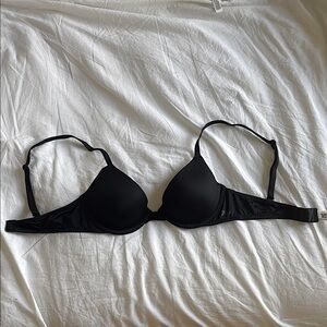 Victoria's Secret PINK Wear Everywhere Lightly Lined Full Coverage T-Shirt Bra